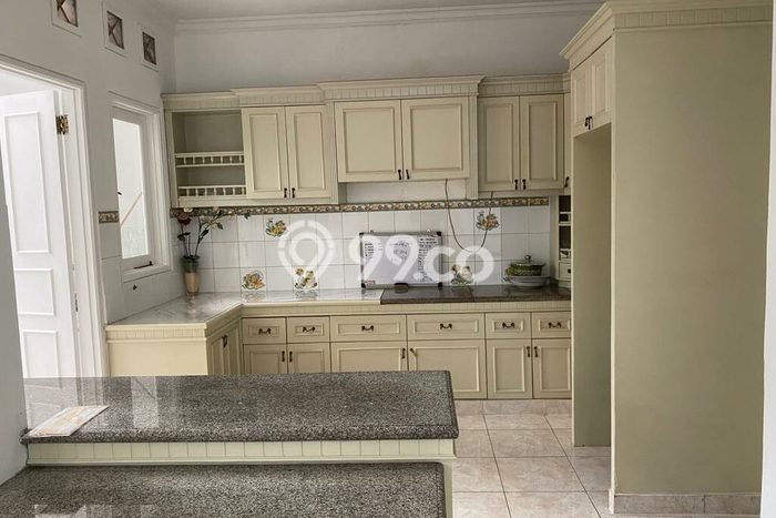 Jual Rumah Eksklusif 4 KT di Kemang Pratama, Bekasi Jual Rumah Eksklusif 4 KT di Kemang Pratama, Bekasi