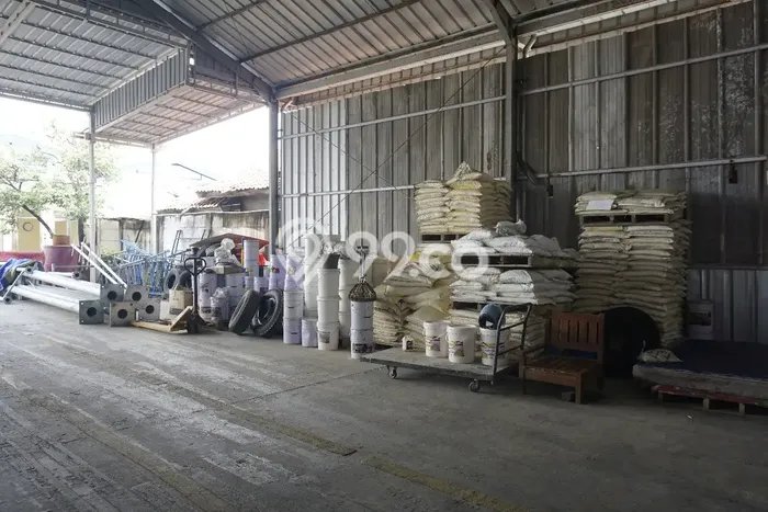 Gudang Area Premium Kawasan Cikarang Timur, Luas 123m², Jalan Utama Gudang Area Premium Kawasan Cikarang Timur, Luas 123m², Jalan Utama