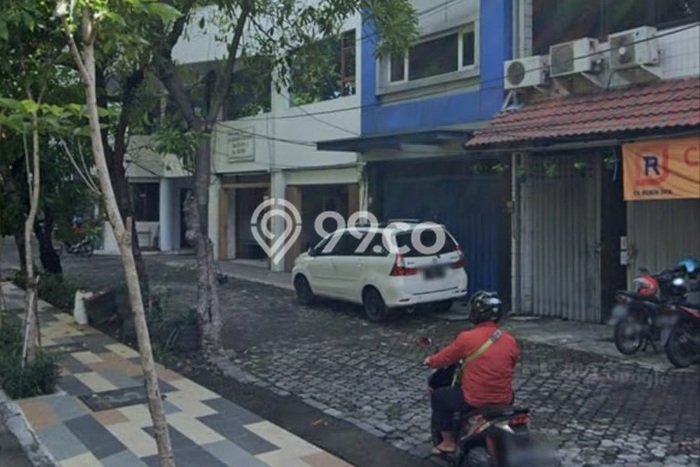 Ruko Dijual Lokasi Emas di Bubutan Luas 270m2 Ruko Dijual Lokasi Emas di Bubutan Luas 270m2