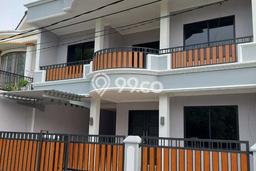 For Sale! Premium House LT 162m2 Desain Modern di BSD Griya Loka For Sale! Premium House LT 162m2 Desain Modern di BSD Griya Loka
