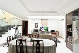 Rumah Elit Modern Tanpa Renovasi di Permata Hijau Jakarta Selatan Rumah Elit Modern Tanpa Renovasi di Permata Hijau Jakarta Selatan