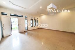 Lokasi terbaik! Rumah siap pakai disewakan di Batununggal LB 130m2 Lokasi terbaik! Rumah siap pakai disewakan di Batununggal LB 130m2