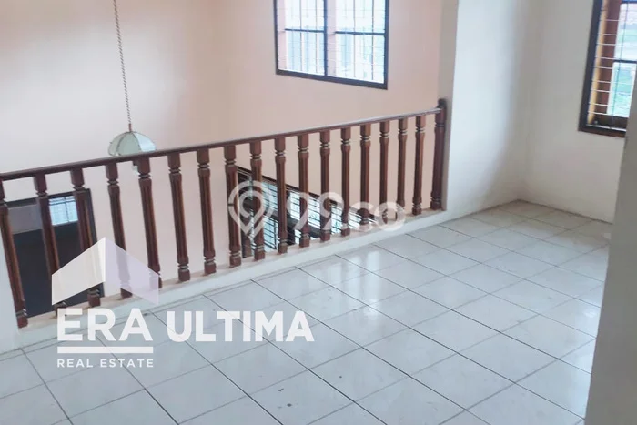 Jarang Ada! Rumah Kontrakan 4 Kamar Bagus Siap Huni BKR Jarang Ada! Rumah Kontrakan 4 Kamar Bagus Siap Huni BKR
