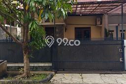 For Sale Rumah 2 Kamar Lokasi Strategis Nyaman dan Strategis di Antapani For Sale Rumah 2 Kamar Lokasi Strategis Nyaman dan Strategis di Antapani