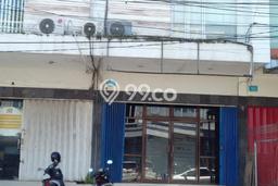 KAWASAN PREMIUM! Ruko di , Luas 150m2m², Akses Utama KAWASAN PREMIUM! Ruko di , Luas 150m2m², Akses Utama