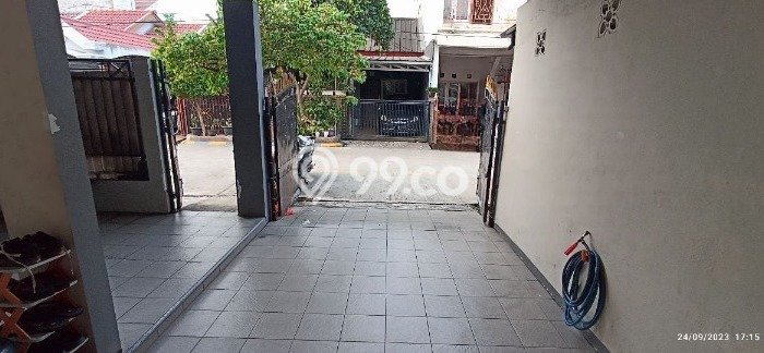 Rumah Modern 2 KT di Harapan Indah Bekasi Unfurnished Rumah Modern 2 KT di Harapan Indah Bekasi Unfurnished