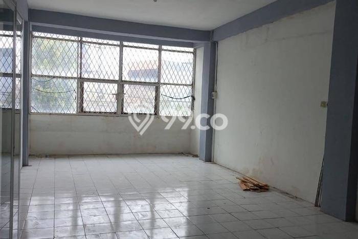 Ruko Bagus Dijual LB 202m2 Lokasi Strategis Jakarta Timur Area Cocok untuk Berbisnis Ruko Bagus Dijual LB 202m2 Lokasi Strategis Jakarta Timur Area Cocok untuk Berbisnis