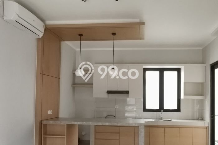 Disewakan Rumah Harga Terjangkau di Summarecon Crown Gading Bekasi Punya 3 Kamar Tidur Disewakan Rumah Harga Terjangkau di Summarecon Crown Gading Bekasi Punya 3 Kamar Tidur