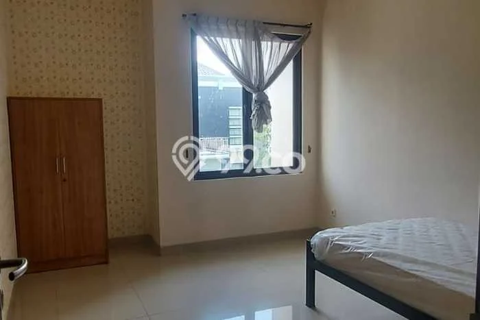 Rumah sewa siap huni 4 KT di Harapan Indah, Bekasi Rumah sewa siap huni 4 KT di Harapan Indah, Bekasi