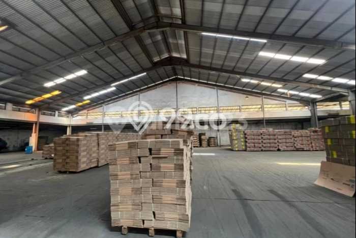 Gudang Dijual di Tangerang LT 3107m2 & LB 2915m2 Lokasi Terbaik! Gudang Dijual di Tangerang LT 3107m2 & LB 2915m2 Lokasi Terbaik!