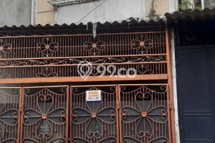 Disewakan Ruko di Kawasan Ramai Jelambar Luas 211m2 Disewakan Ruko di Kawasan Ramai Jelambar Luas 211m2