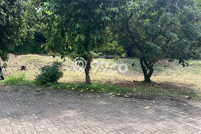 Untuk Dijual Tanah di Jakarta Barat, Luas 180m2 SHM Untuk Dijual Tanah di Jakarta Barat, Luas 180m2 SHM