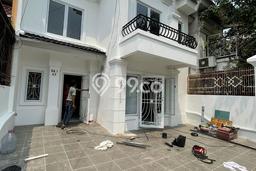 Dijual Rumah Luas Megah Dengan View Cantik di Citra Garden, Jakarta Barat Dijual Rumah Luas Megah Dengan View Cantik di Citra Garden, Jakarta Barat