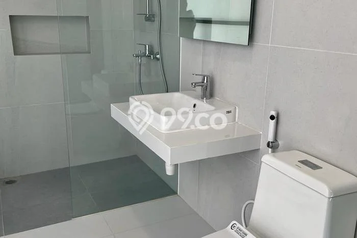 Best Deal Hunian Mewah Ideal dan Luas di Wiyung, Surabaya Best Deal Hunian Mewah Ideal dan Luas di Wiyung, Surabaya