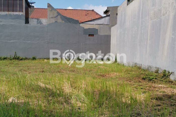 Kavling Tanah di Taman Dijual Luas 210m2 Legalitas - Kavling Tanah di Taman Dijual Luas 210m2 Legalitas -