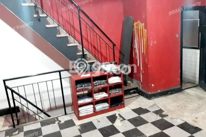 Area Ramai! Ruko Dijual di Kedungkandang untuk Bisnis Luas Bangunan 38m2 Area Ramai! Ruko Dijual di Kedungkandang untuk Bisnis Luas Bangunan 38m2