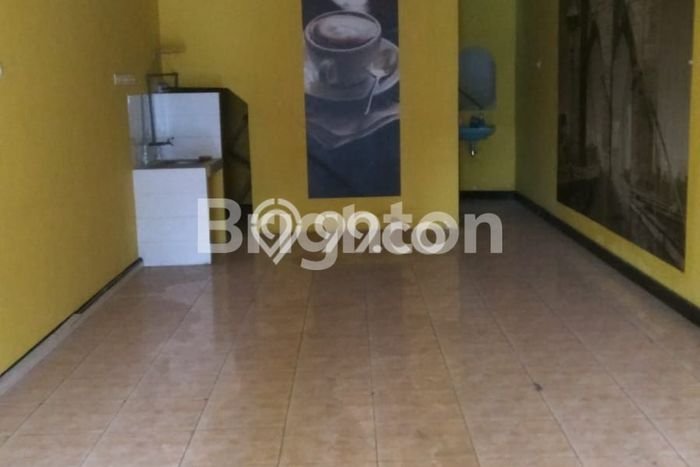 Ruko Dijual di Malang LT 60m2 & LB 120m2 Lokasi Terbaik! Ruko Dijual di Malang LT 60m2 & LB 120m2 Lokasi Terbaik!