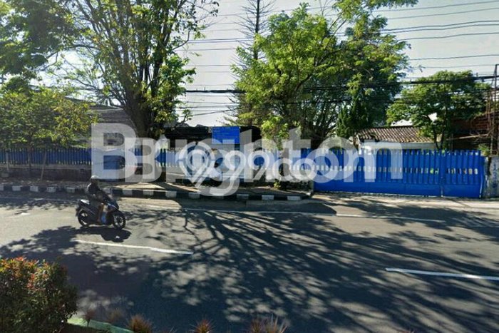 AREA KOMERSIAL! Gudang Disewakan di Blimbing, Luas 1000m2m², Jalan Utama, Siap Operasi AREA KOMERSIAL! Gudang Disewakan di Blimbing, Luas 1000m2m², Jalan Utama, Siap Operasi
