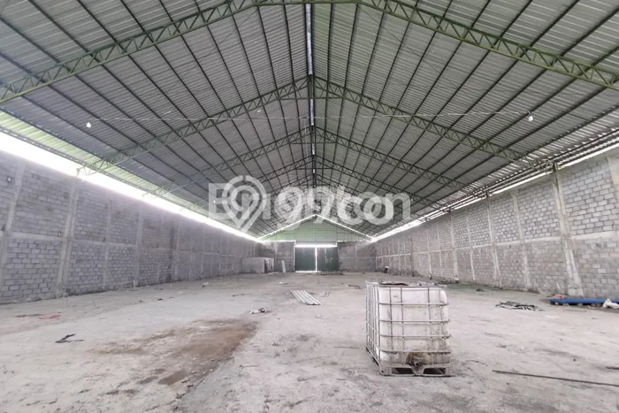 Gudang disewakan lokasi strategis Gondanglegi Malang 1250m2 Gudang disewakan lokasi strategis Gondanglegi Malang 1250m2