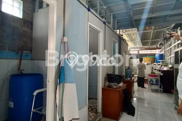 Rumah Luas Asri 5 KT Siap Pakai di Sengkaling Malang Rumah Luas Asri 5 KT Siap Pakai di Sengkaling Malang