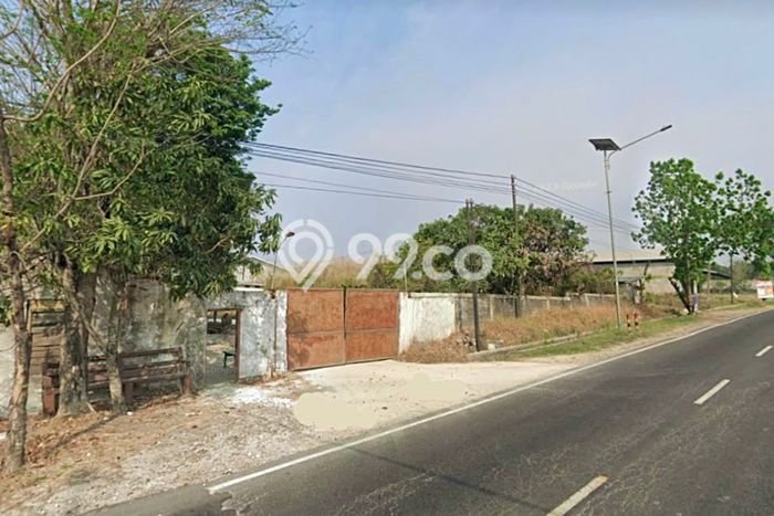 Pabrik di Manyar, Luas 8500m2m², Pusat Bisnis, Posisi Strategis Pabrik di Manyar, Luas 8500m2m², Pusat Bisnis, Posisi Strategis