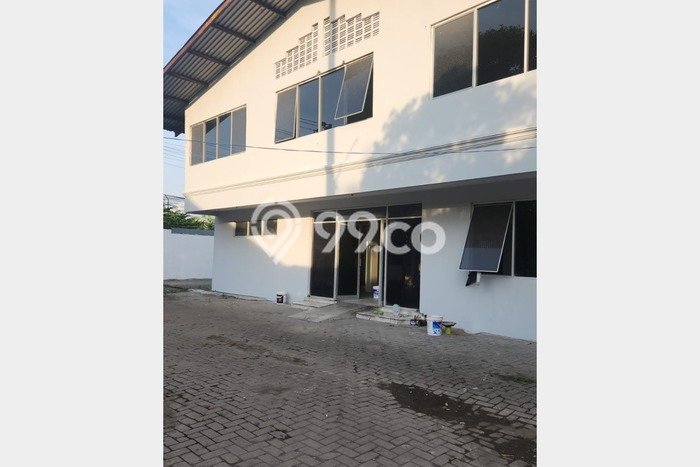 Disewakan Gudang di Kawasan Ramai Sukoharjo Luas 3500m2 Disewakan Gudang di Kawasan Ramai Sukoharjo Luas 3500m2