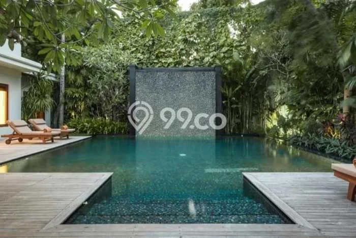 LOKASI TERBAIK! Hotel di Kuta, Luas 30000m2m², Jalan Utama LOKASI TERBAIK! Hotel di Kuta, Luas 30000m2m², Jalan Utama