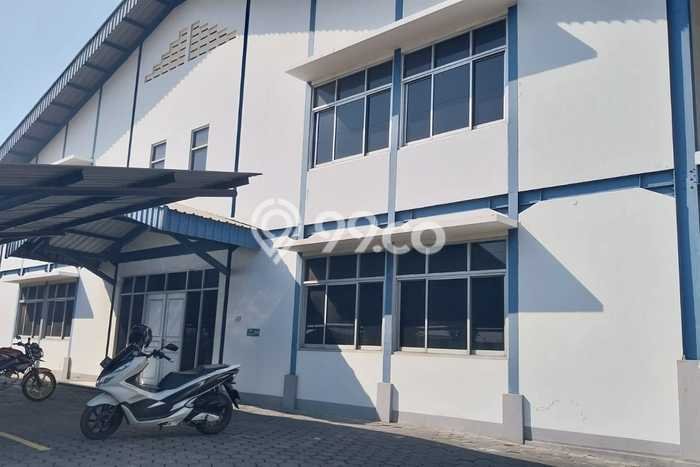 Lokasi Strategis! Dijual Pabrik Bisnis di Mojosari, Mojokerto Kondisi Bagus Lokasi Strategis! Dijual Pabrik Bisnis di Mojosari, Mojokerto Kondisi Bagus