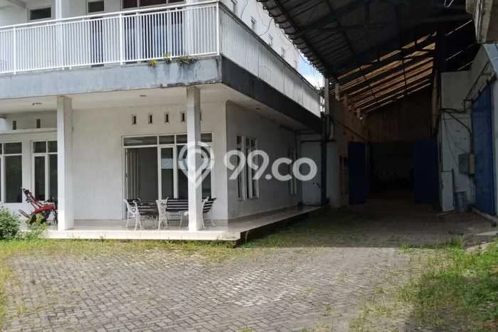 Unit Pabrik Dijual di Singosari Malang 3000m2 Unit Pabrik Dijual di Singosari Malang 3000m2