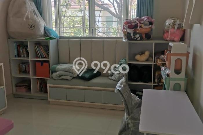 Siap Huni Hunian Elit 4 Kamar di Sukolilo Dekat ke Mana Pun Siap Huni Hunian Elit 4 Kamar di Sukolilo Dekat ke Mana Pun