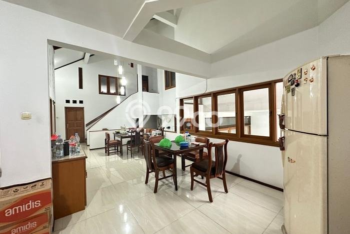 Rumah Luxury Modern Siap Huni di Pasteur Bandung Rumah Luxury Modern Siap Huni di Pasteur Bandung