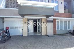 Dijual Rumah Elit Exclusive di Ciumbuleuit, Bandung Dijual Rumah Elit Exclusive di Ciumbuleuit, Bandung