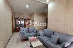 Rumah Elit Modern Tanpa Renovasi di Taman Kopo Indah Bandung Rumah Elit Modern Tanpa Renovasi di Taman Kopo Indah Bandung