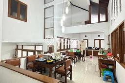 Rumah Luxury Modern Siap Huni di Pasteur Bandung Rumah Luxury Modern Siap Huni di Pasteur Bandung