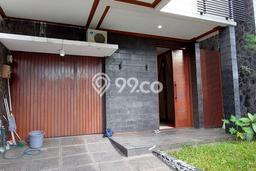 Rumah Harga Nego LT 246m² di Pajajaran, Keamanan 24 Jam, Bandung Rumah Harga Nego LT 246m² di Pajajaran, Keamanan 24 Jam, Bandung