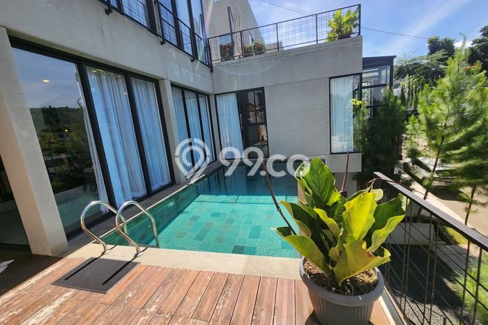 PELUANG INVESTASI! Vila Kawasan Coblong, Luas 310m2m², Potensi Menjanjikan PELUANG INVESTASI! Vila Kawasan Coblong, Luas 310m2m², Potensi Menjanjikan