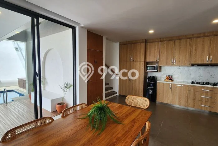 HARGA TERBAIK! Vila Kawasan Coblong, Dimensi 395m2m², Lingkungan Eksklusif dengan privasi terjaga HARGA TERBAIK! Vila Kawasan Coblong, Dimensi 395m2m², Lingkungan Eksklusif dengan privasi terjaga