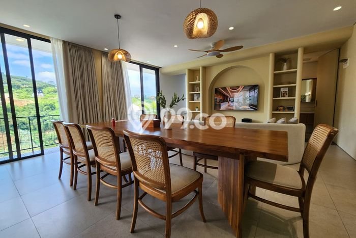 Bisnis Potensial! Vila di , Dimensi 316m2m², Posisi Strategis Bisnis Potensial! Vila di , Dimensi 316m2m², Posisi Strategis