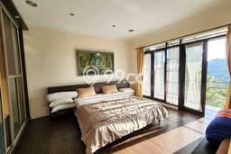 Rumah Mewah LB 158m2 Siap Huni Desain Elegan di Dago, Bandung Rumah Mewah LB 158m2 Siap Huni Desain Elegan di Dago, Bandung