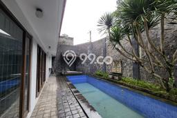 Jual Rumah Mewah Megah Dengan View Eksklusif di Hegarmanah, Bandung Jual Rumah Mewah Megah Dengan View Eksklusif di Hegarmanah, Bandung
