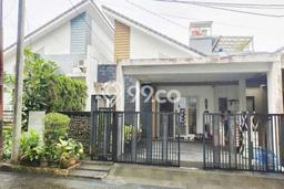 Rumah Strategis Modern Lb 154m2 di Serpong Utara, Tangerang Selatan Rumah Strategis Modern Lb 154m2 di Serpong Utara, Tangerang Selatan