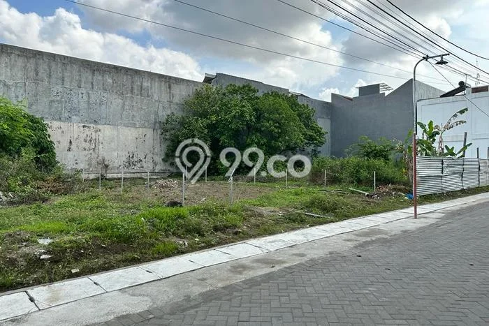Tanah Siap Bangun Dijual di Yogyakarta Punya Luas 170m2 Tanah Siap Bangun Dijual di Yogyakarta Punya Luas 170m2