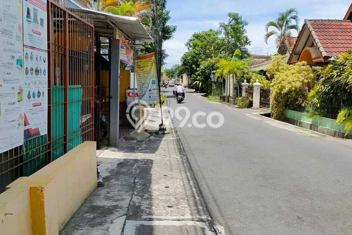 Unit Kost Dijual di Kawasan Sleman Sleman dengan 23 KT Unit Kost Dijual di Kawasan Sleman Sleman dengan 23 KT