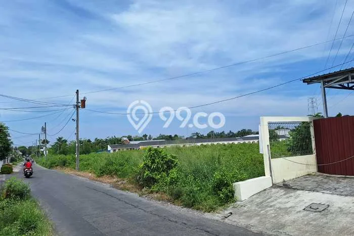 Tanah untuk Dijual Lokasi Sleman, Sleman Luas 1900m2 SHM Tanah untuk Dijual Lokasi Sleman, Sleman Luas 1900m2 SHM