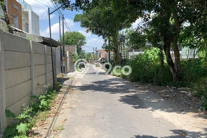 Kavling Tanah Dijual di Sleman Sleman Spesifikasi 374m2 Kavling Tanah Dijual di Sleman Sleman Spesifikasi 374m2