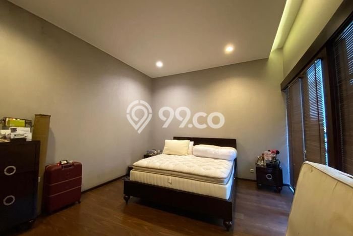 Rumah Luxury Modern Siap Huni di Mekar Wangi Bandung Rumah Luxury Modern Siap Huni di Mekar Wangi Bandung