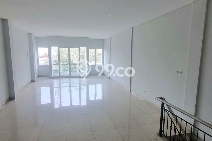 Unit Ruko Strategis di Regol, Bandung Potensi Bisnis Besar Unit Ruko Strategis di Regol, Bandung Potensi Bisnis Besar
