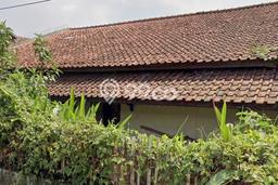 Rumah Eksklusif Siap Huni LT 290m2 di Regol, Bandung Rumah Eksklusif Siap Huni LT 290m2 di Regol, Bandung