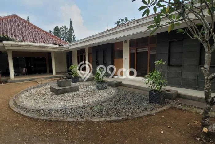 Disewakan Komersial di Pusat Kota Bandung Ramai Strategis Disewakan Komersial di Pusat Kota Bandung Ramai Strategis