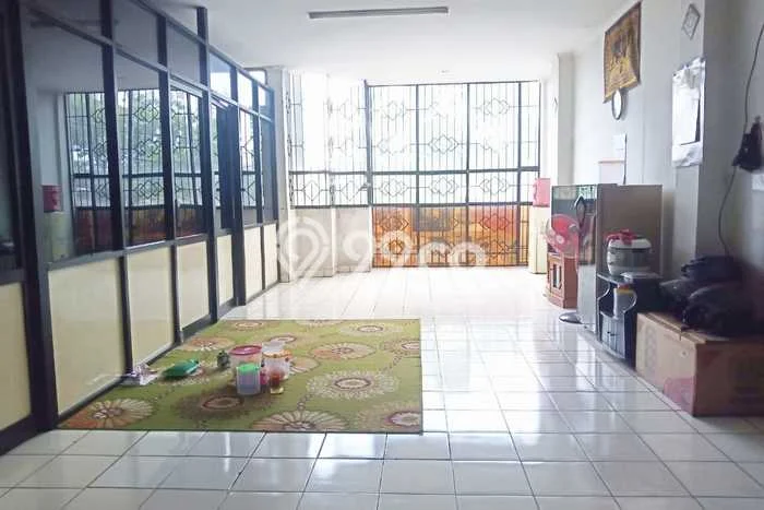 Unit Ruko Dijual di Bandung LT 249m2 & LB 300m2 Unit Ruko Dijual di Bandung LT 249m2 & LB 300m2